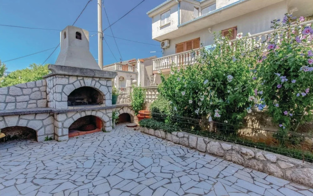 Beautiful Home in Grizane With Wifi and 3 Bedrooms