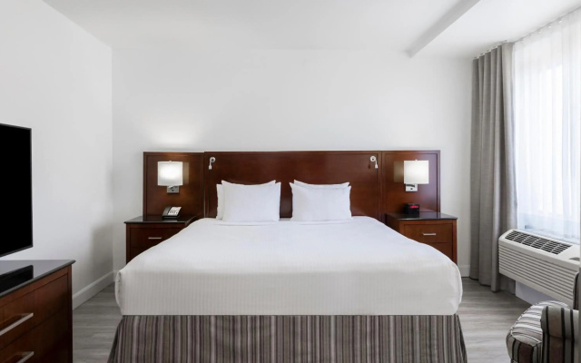 Le Nouvel Hotel