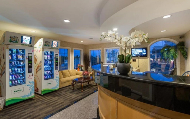 Canadas Best Value Inn Calgary Chinook Station