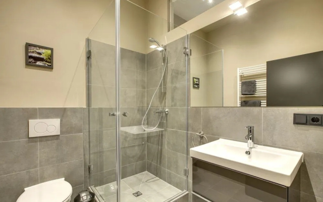 LiRo Apartments