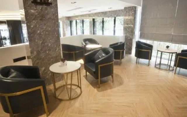 Yuhai Fortune Hotel (Fuzhou East Second Ring Taihe Plaza)