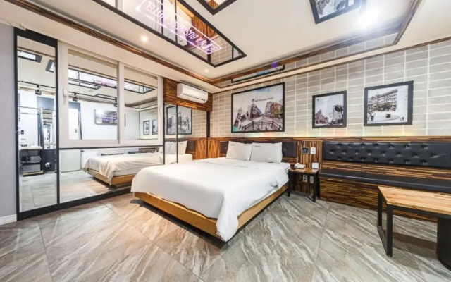 Jungheung-Dong Hotel in Gwangju