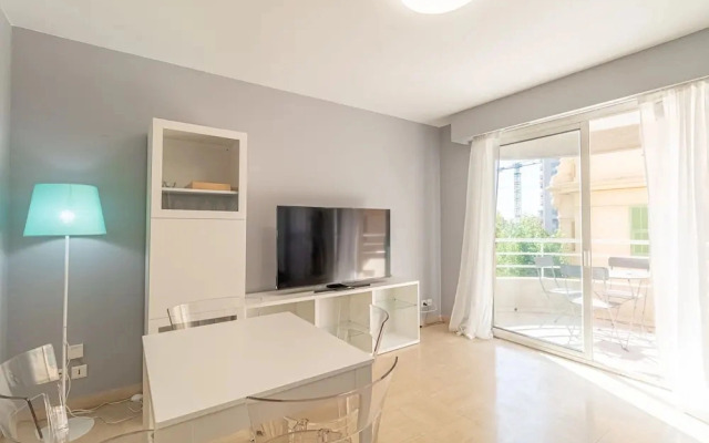 1 Room Apartment 1 Minute From Monaco