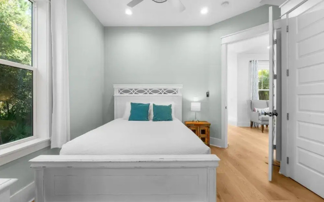 30A Beach House - Under the Palms