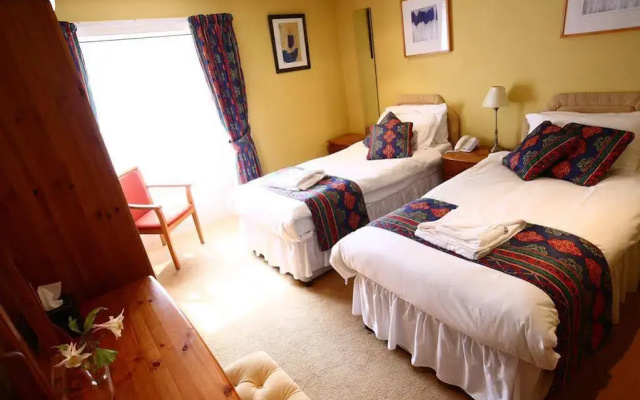 Dovey Inn