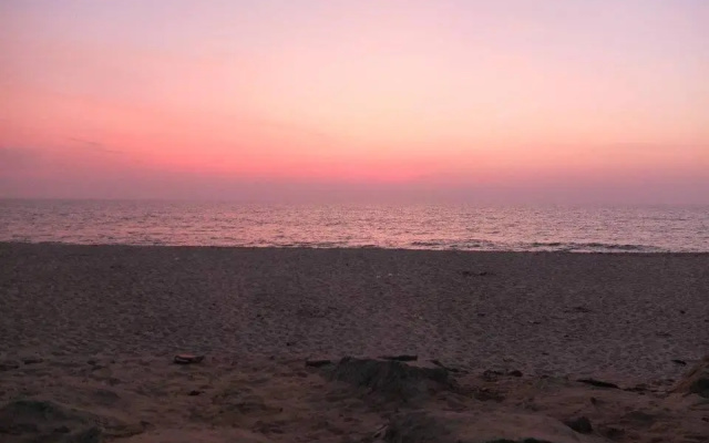 Sea shore