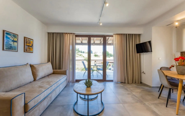 Penelope Luxury Suites