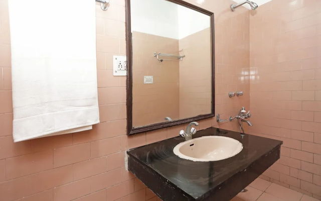 OYO 13157 Home 2BHK Lake View Ayarpatta Nainital