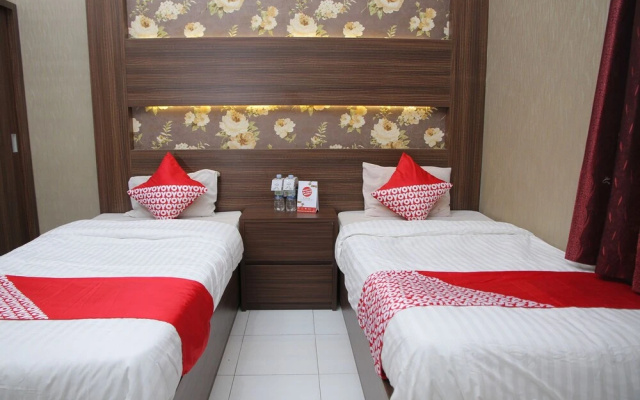 OYO 840 Hotel Dely