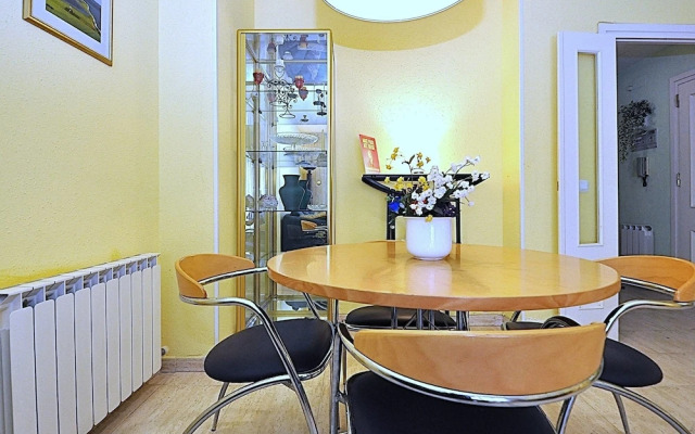 Apartment Llaverias-Calafats 171