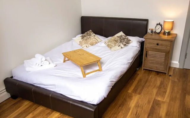 Cades Accommodation
