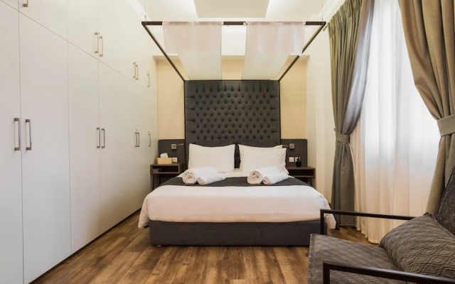 Acropolis Executive Suite