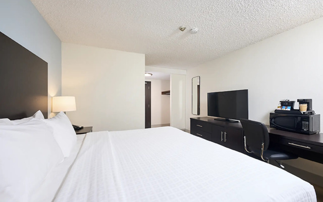 Canad Inns Destination Centre Windsor Park