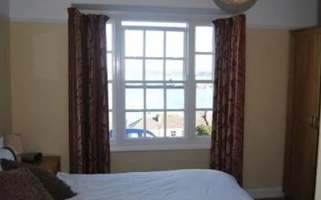 Seaview Inn