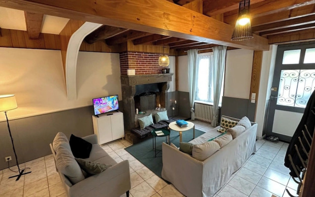 Centrally Located Villa in Mont-dore