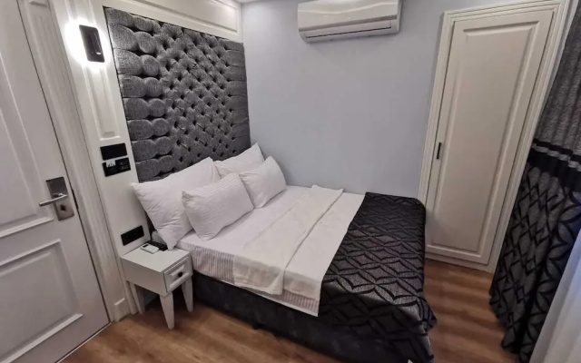 Luxx Garden Hotel