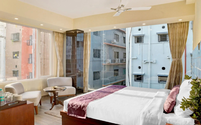Treebo Premium The Crystal, Chinar Park