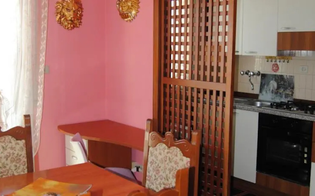 Pink House Kiara