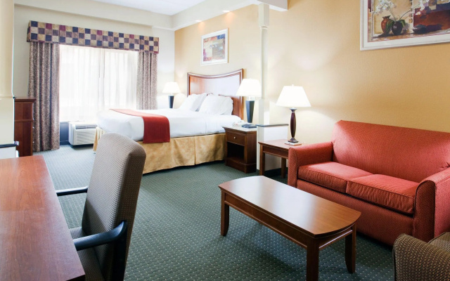 Four Points by Sheraton Fayetteville Fort Bragg