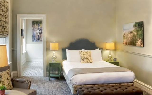 The Audubon Inn