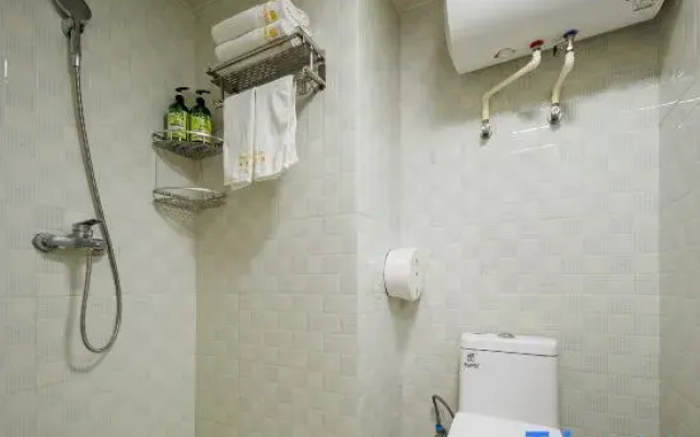 Tangtang apartment (Suning Plaza store, Chuzhou)