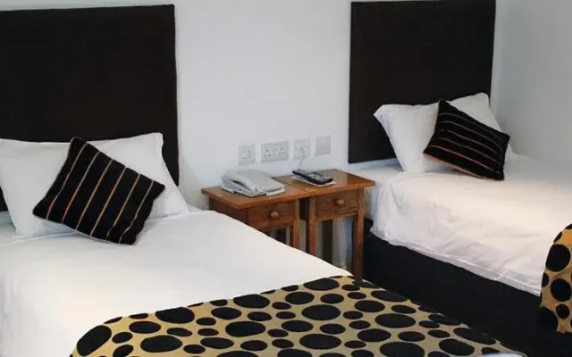 The Dashwood Hotel & Restaurant