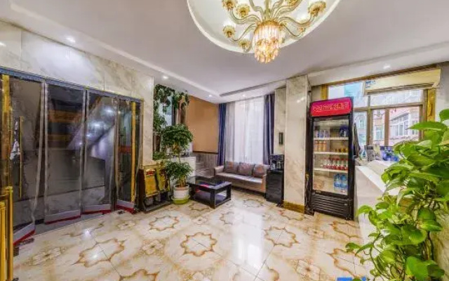 Tianhu Huayuan Hotel