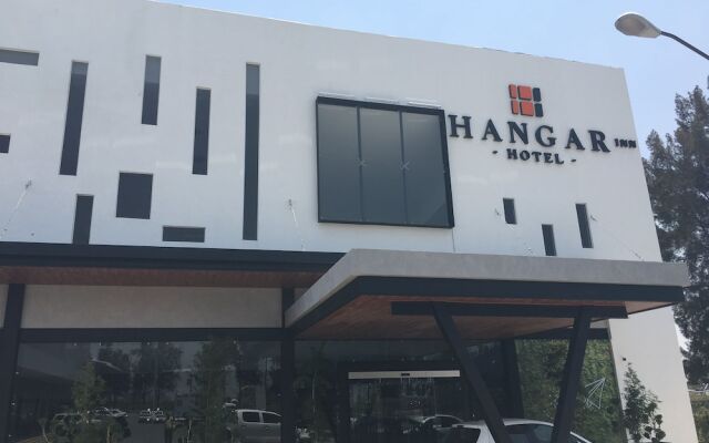 Отель Hangar Inn Guadalajara Aeropuerto вид на фасад