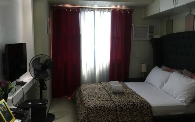 Felicity Suites at Horizon 101