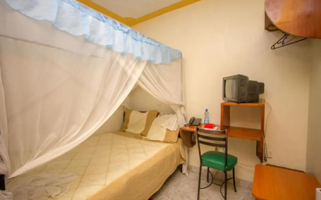 Hotel Nomad