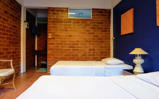 Red Brick Guesthouse