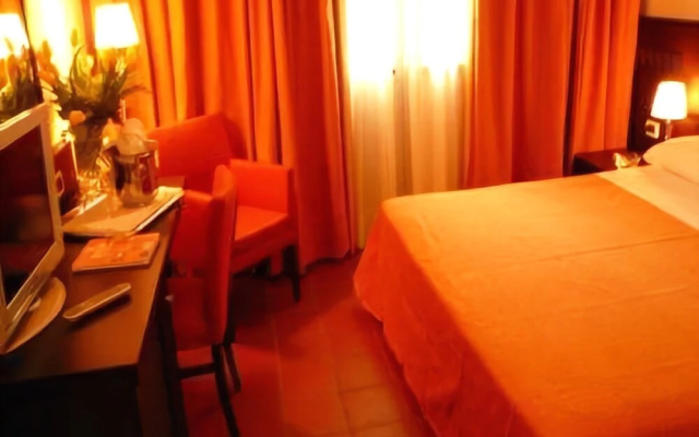 Hotel Eurovil - Beach & pool