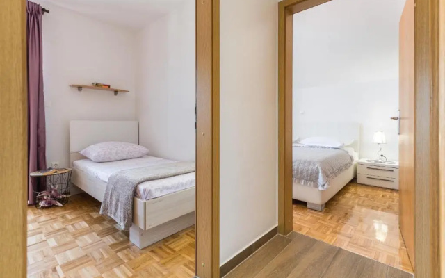 Apartment Ana