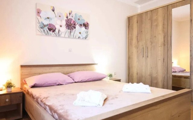 Holiday Home in Prkos With Private Pool