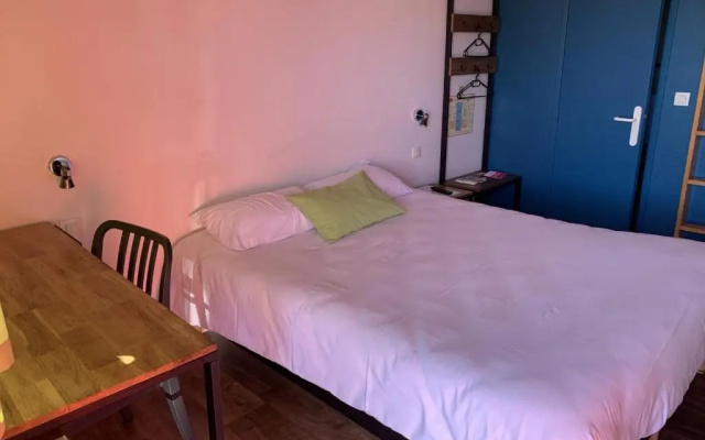 Fasthotel Saint-Amand-Montrond