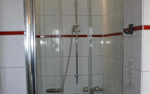 Hotel Parqeo Im A66