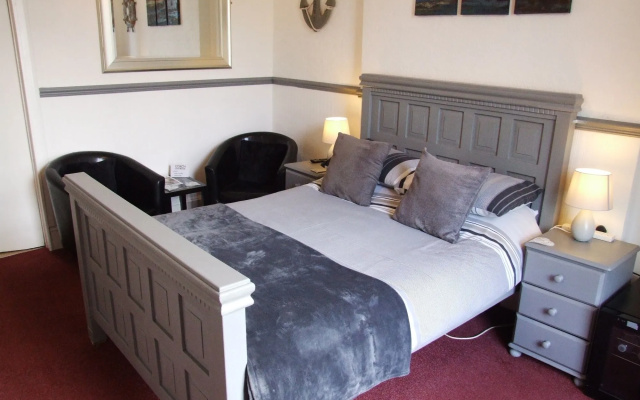 Coach Guest House