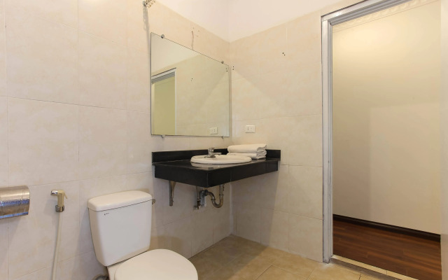 Little Hanoi Hotel
