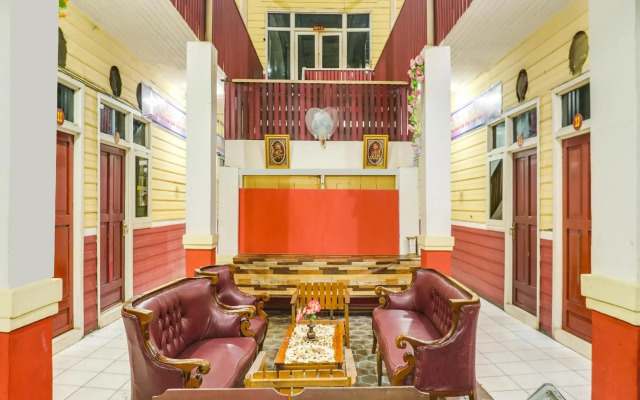 SPOT ON 91833 Hotel Anggrek Daqu Syariah Kapuas