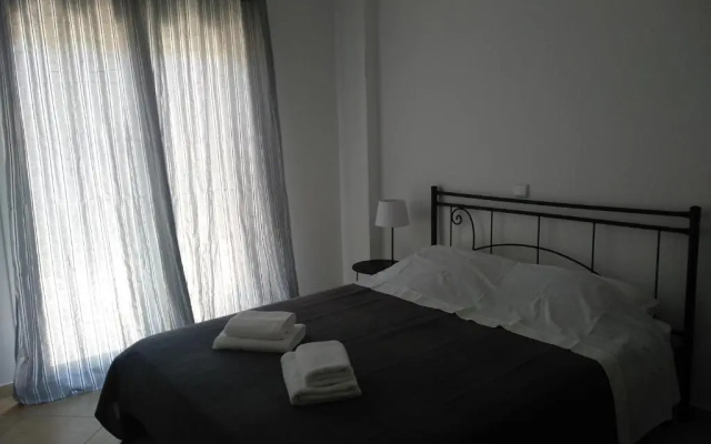 Kymi Bay House