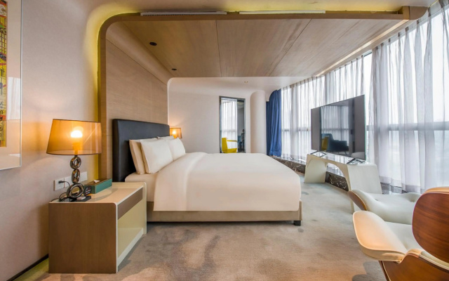 Howard Johnson Riverview Hotel Guangzhou