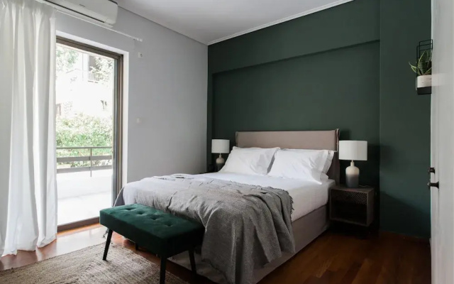 Pleasant 2BR Apartment near HELEXPO