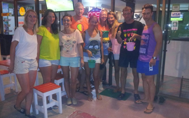 A1 Koh Phangan Guesthouse & Hostel(เอวัน เกาะพะงัน เกสท์เฮาส์ แอนด์ โฮสเทล)