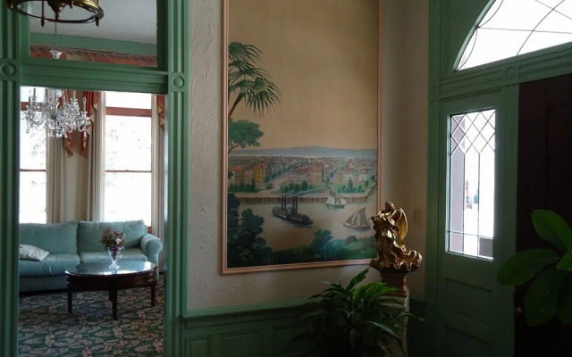 Edenfield House