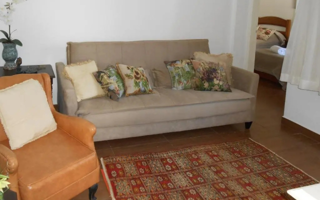 Casa com 2 Quartos em Serra Negra