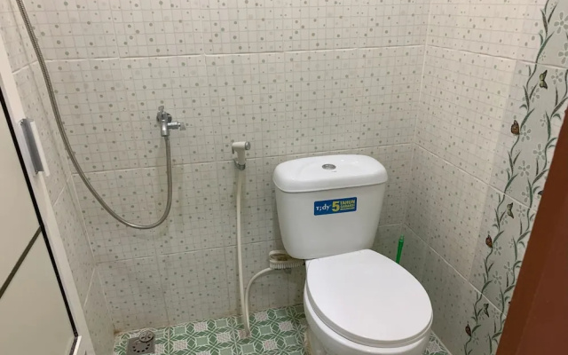 SPOT ON 93739 Insanta Hotel Near Masjid Baitul Aman