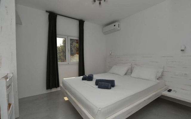 Santa Maria Surfing Beach Hotel (Village/Camping)