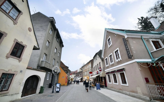 Apartment Frenki
