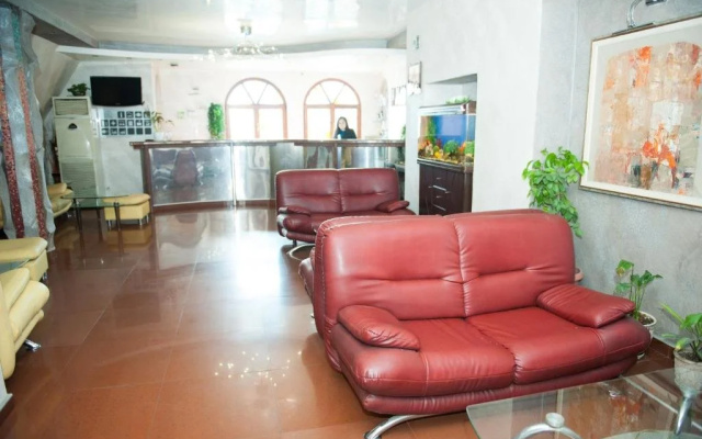 Globus Hotel