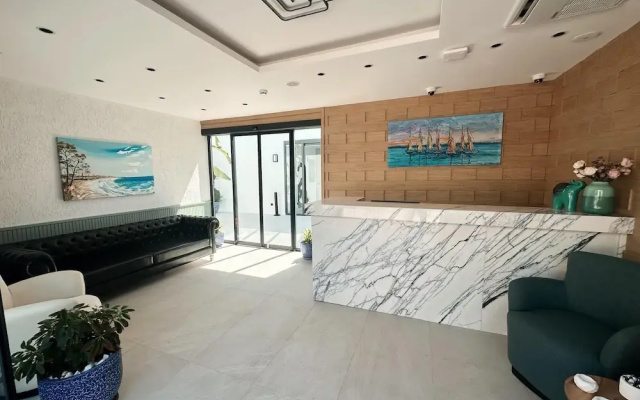 Taga Hotel